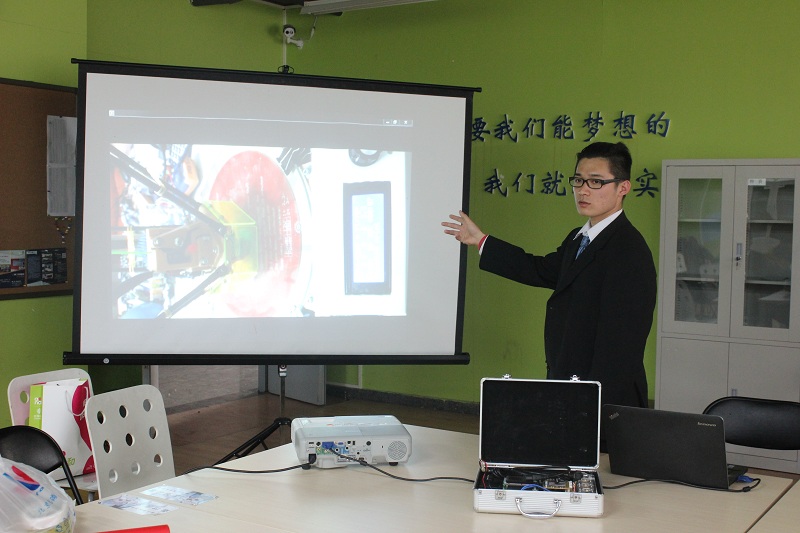 2015“冯如文化节”系列活动——成功大学与365(VIP)英国上市公司同学间的思维碰撞
